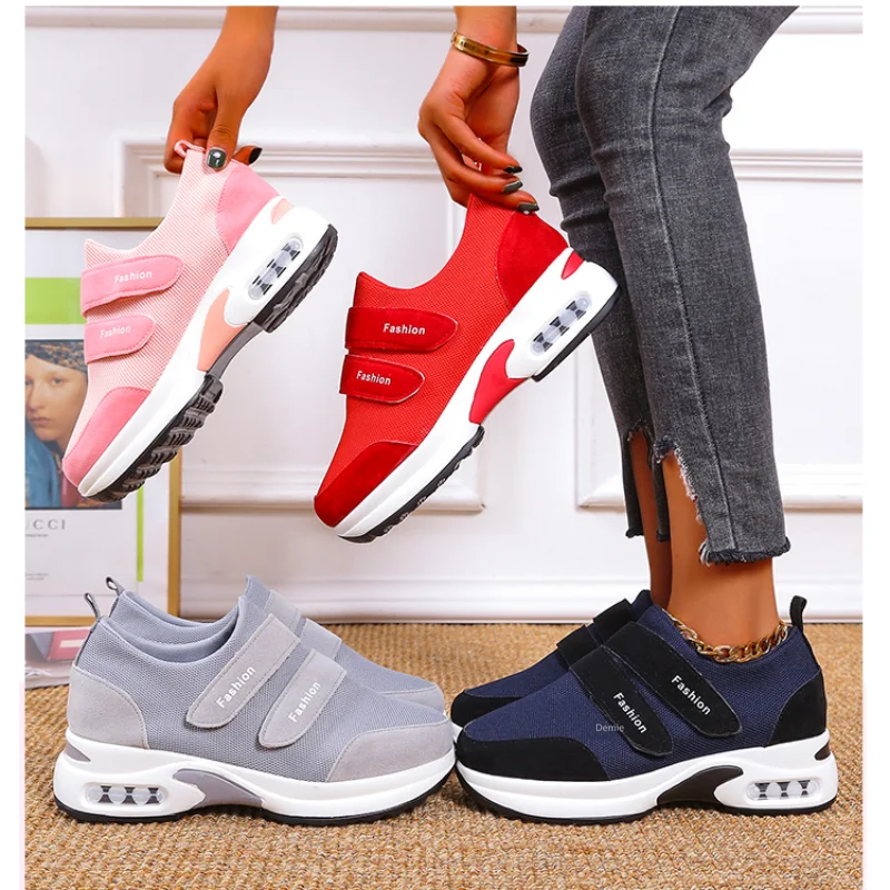 

Women's Mesh Single Shoes New Solid Color Breathable Round Toe Velcro Women's Shoes Casual Flat Thick Heel Outdoor Sports Shoes