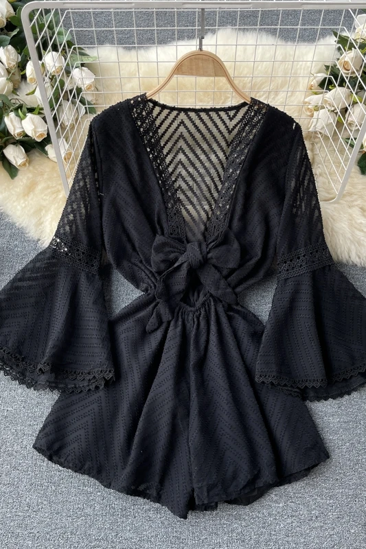 

Seaside holiday wear design sense knotted deep V-neck sexy hollow flared sleeves Slim short jumpsuit wide-leg pants