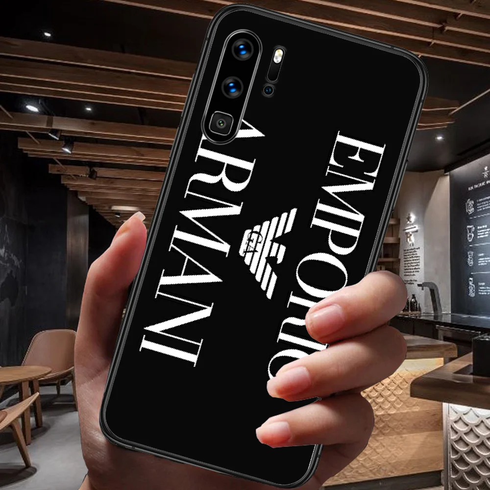 

Italy Luxury Trend Fashion Brand Phone Case For Huawei P Mate Smart 10 20 30 40 Lite Z 2019 Pro black Cover Painting Funda 3D