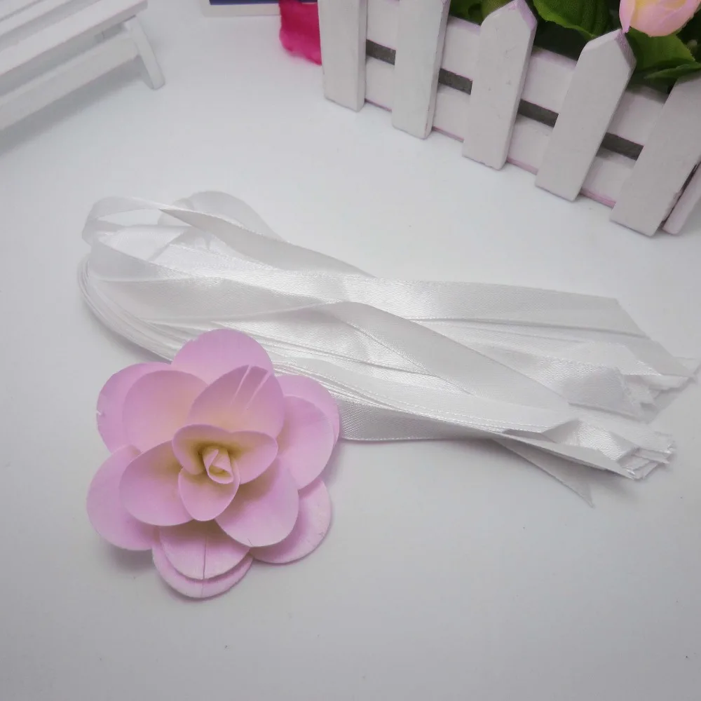 

Free ship 1000 pcs European Yellow Bee Style Baby Shower Birthday Party Wedding Favors Candy Boxes Gift Box with White Ribbons