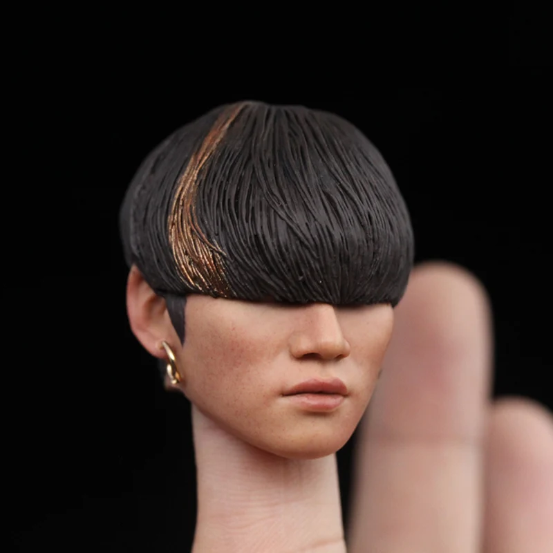

South Korea DAESUNG Head Sculpt With Earrings 1/6 Man Head Carving For 12'' Male Action Figure