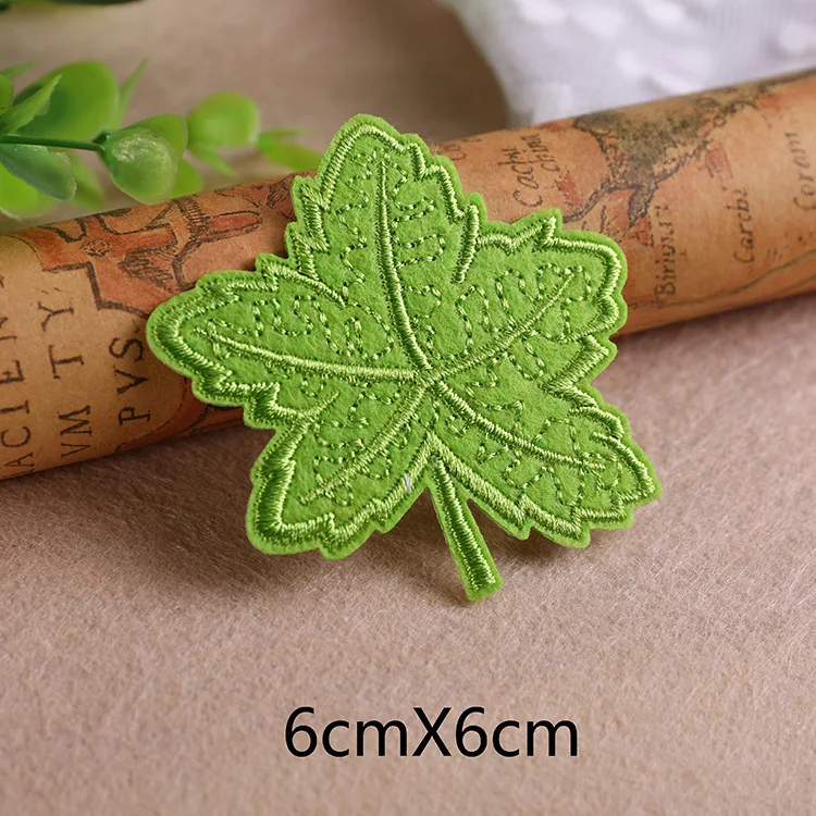 New hot selling cartoon cute embroidered patches sewing clothes pants colorful leaf decoration repair iron on applique | Дом и сад