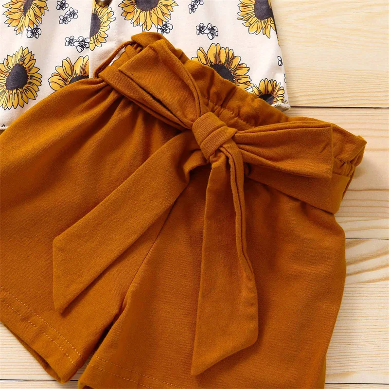 

2 Pcs Infant Toddlers Summer Outfits Newborn Baby Girl Flower Print Puff Sleeve O-Neck T-shirt + Solid Color Bowknot Shorts