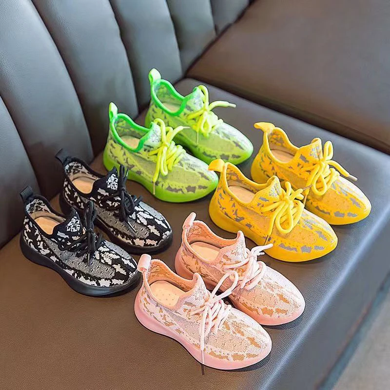 Кроссовки для маленьких мальчиков сетчатые со светодиодной подсветкой новинка