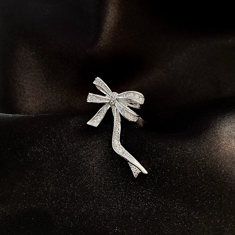 

Fashion Bow Ring Elegant Lovely Girl Shining AAA Cubic Zirconia Adjustable Silver Color Ring Charm Lady Cocktail Jewelry