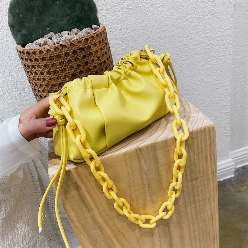 

Girl's Cute Acrylic Chain Pleated Soft PU Leather Underarm Bag Women 2021 New PU Leather Baguette Bag Female Mini Totes