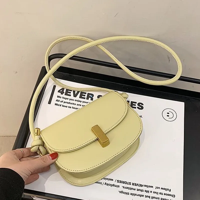

2021 new fashion saddle bag