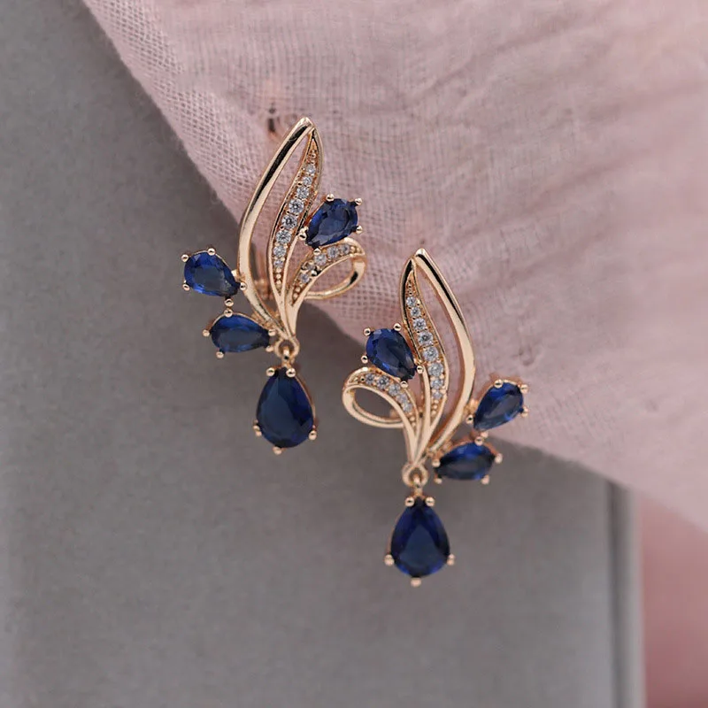 Рисунок 2 - Модные серьги-гвоздики из розового