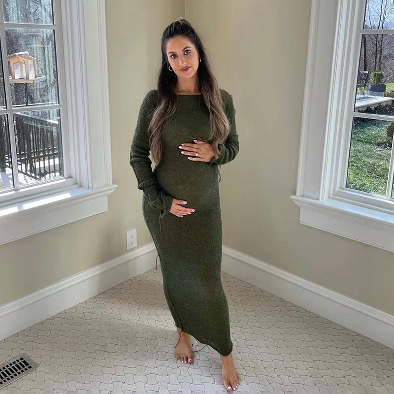 

Женское трикотажное платье-свитер с круглым вырезом и длинным рукавом