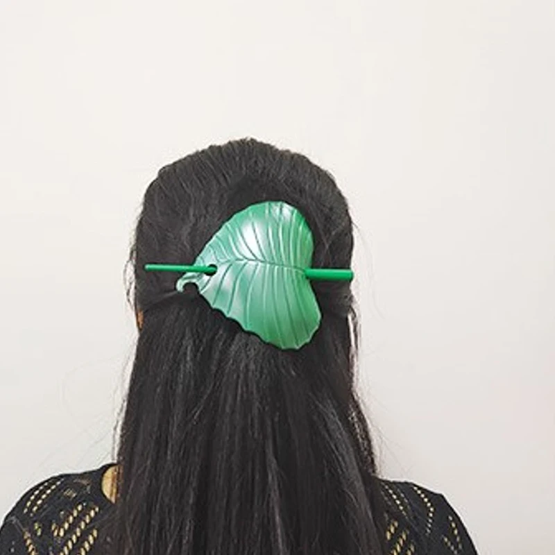 

Retro Halloween Wooden Vintage Decorative Hairpin Death Bird Hair Pin Skull Leaves Hair Sticks Gift For Women Hairwear