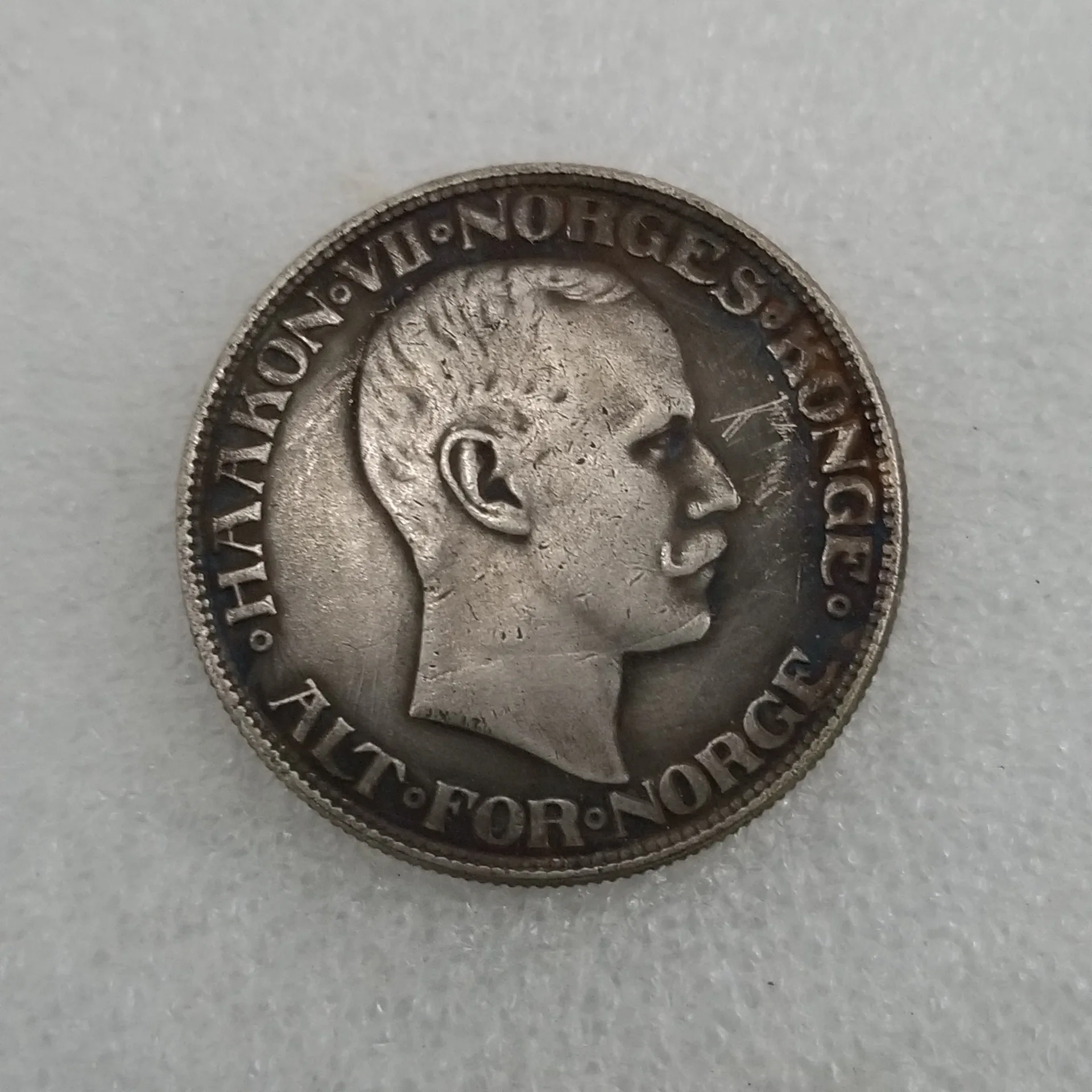 

Норвежская 1910 посеребренная латунь и старая Серебряная фотомонета