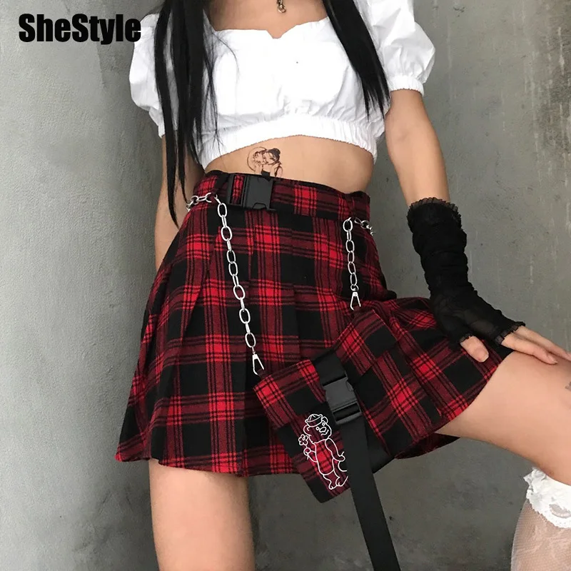 Женская готическая мини юбка She style красная клетчатая с цепочкой и высокой талией