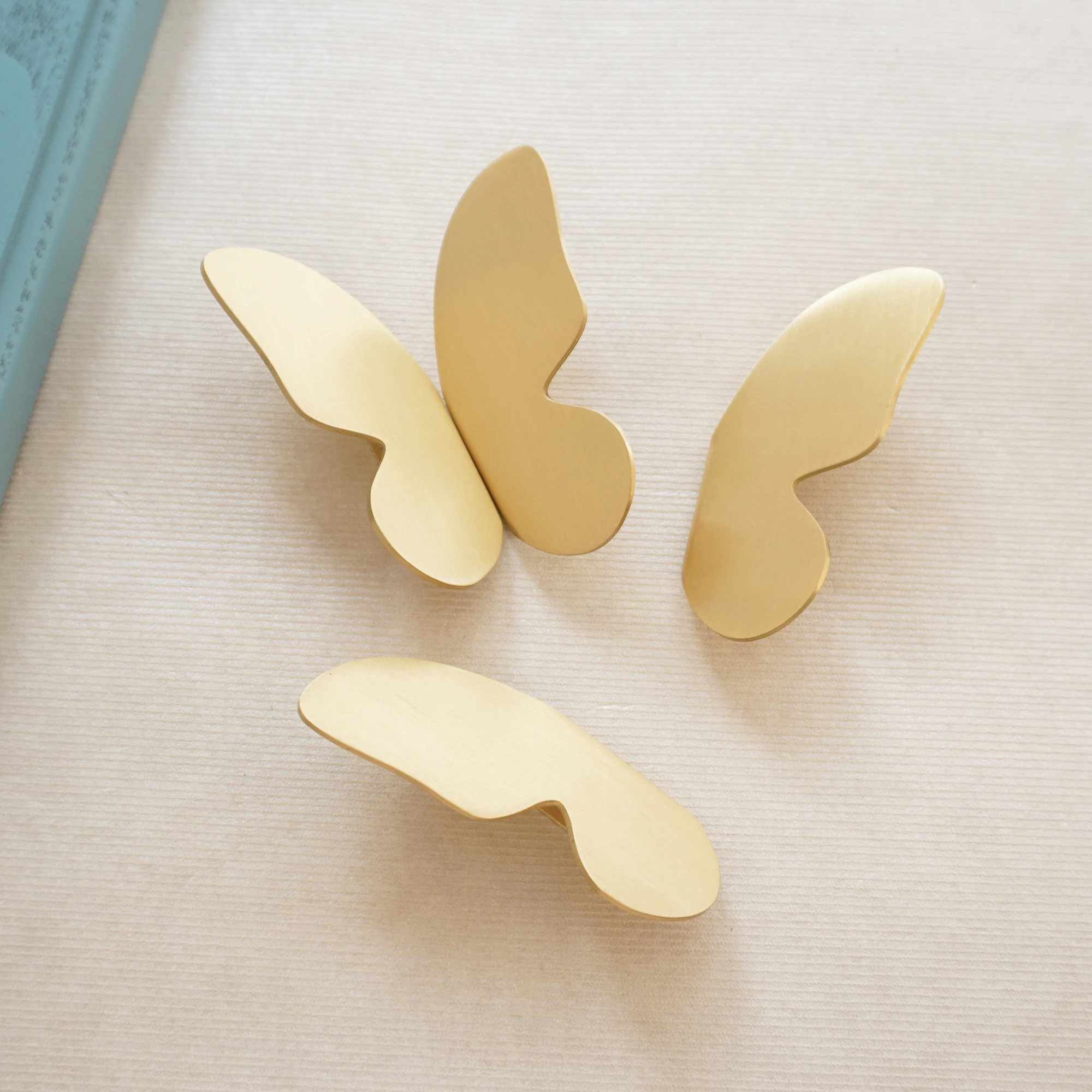 1 шт. бант и Медь дверь тянет комод ящиков Ручки латунь шкаф Cuoboard ручка уникальные