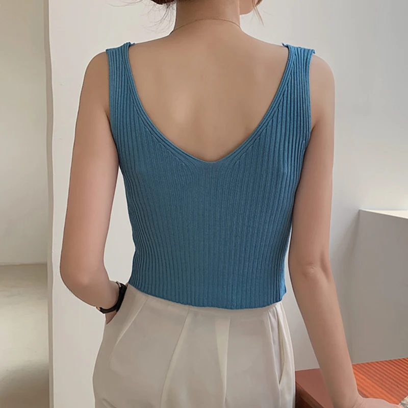

LJSXLS 2021 Green Casual Knitted Camis Tank Tops Women Korean V-Neck Sleeveless Tank Top Female External Wear Clothing Womens