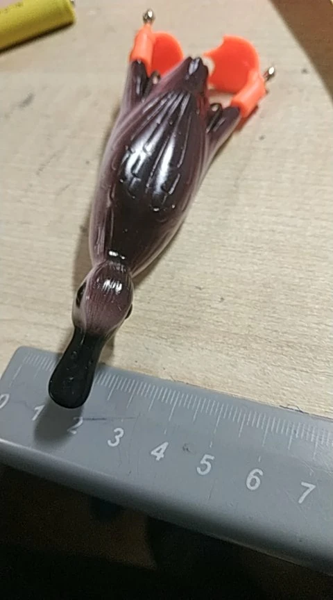 Плавающая утенка 9 5 см/12 г вращающаяся рыболовная приманка с плавниками для