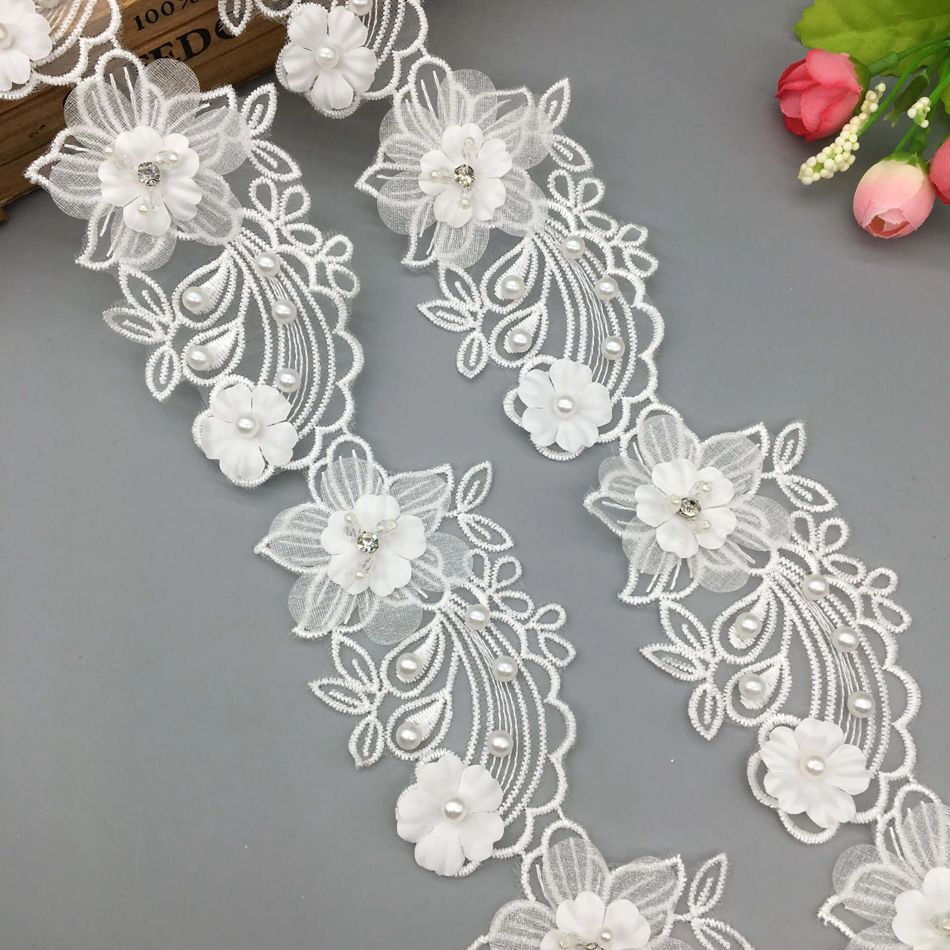 1 ярд белый жемчуг 3D цветок с бриллиантами кружевная отделка вышитая ткань