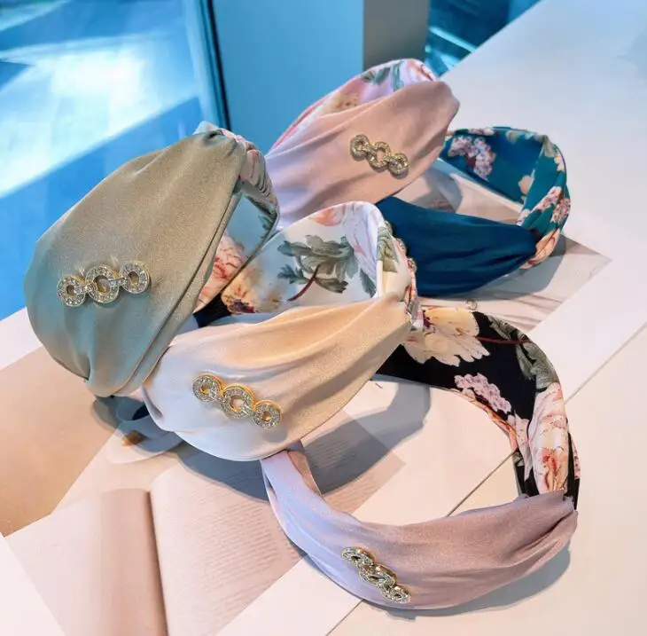

Japan Korea diamond-encrusted hairband chain floral color matching sweet girls summer fresh hairhoop