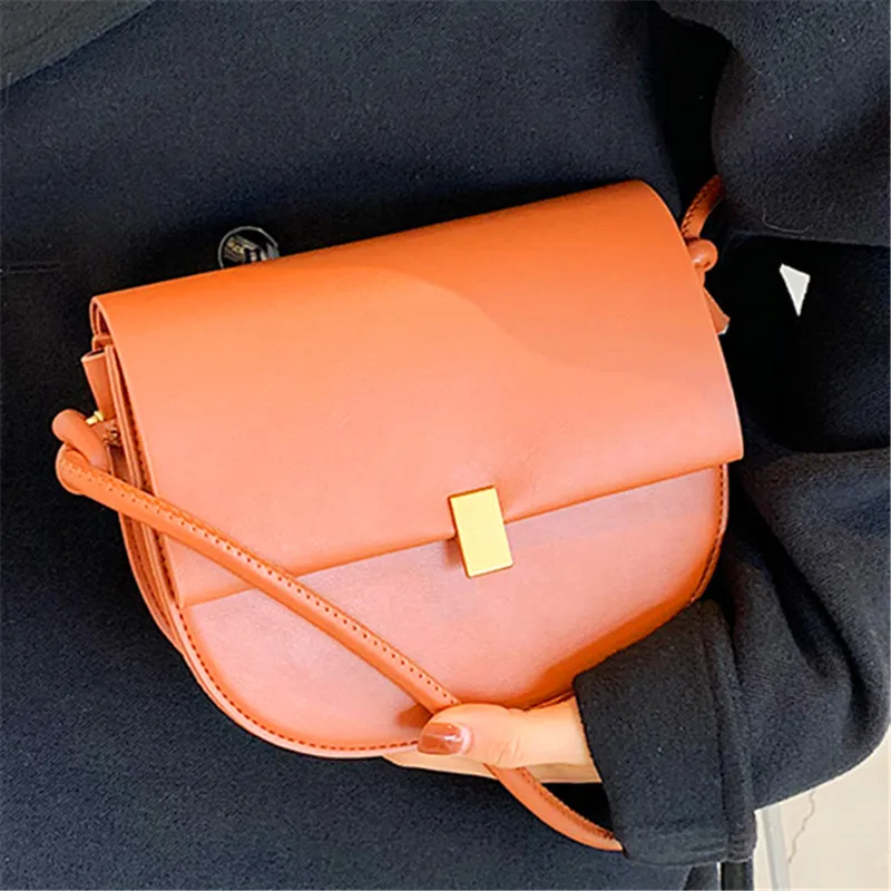 

2020 Fashion Flap Shoulder Bags for Women Vintage Leather Female Messenger Tote Bag Small Lock Ladies Handbags Purses Sac A Main