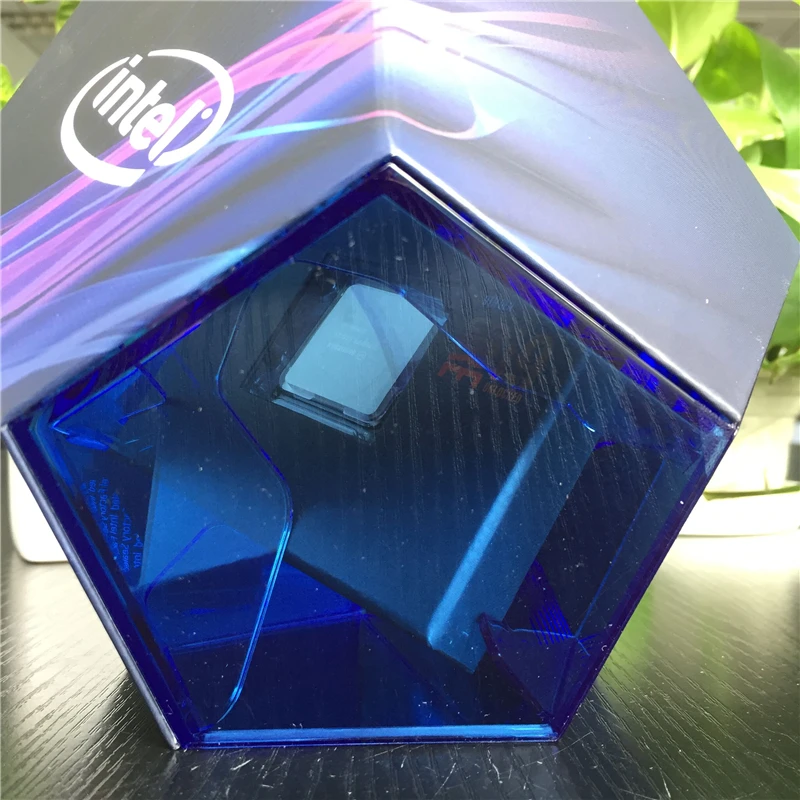 Процессор Intel Core i9-9900K для настольных ПК 8 ядер до 5,0 ГГц Turbo разблокированный LGA1151 300 Series 95 W процессор