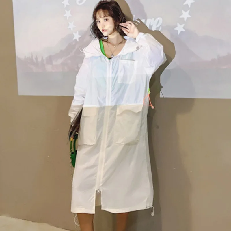 

Vefadisa Fashion Summer Letter Sunscreen Coat Women 2021 New Hooded Long UV-proof Coat Plus Size Summer Coat Casual QYF5556
