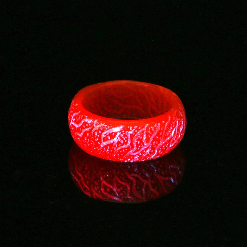 

Fashion Colorful Luminous Resin Ring Women Men Fluorescent Glowing Rings Jewelry Glow In The Dark Finger Ring Band Halloween