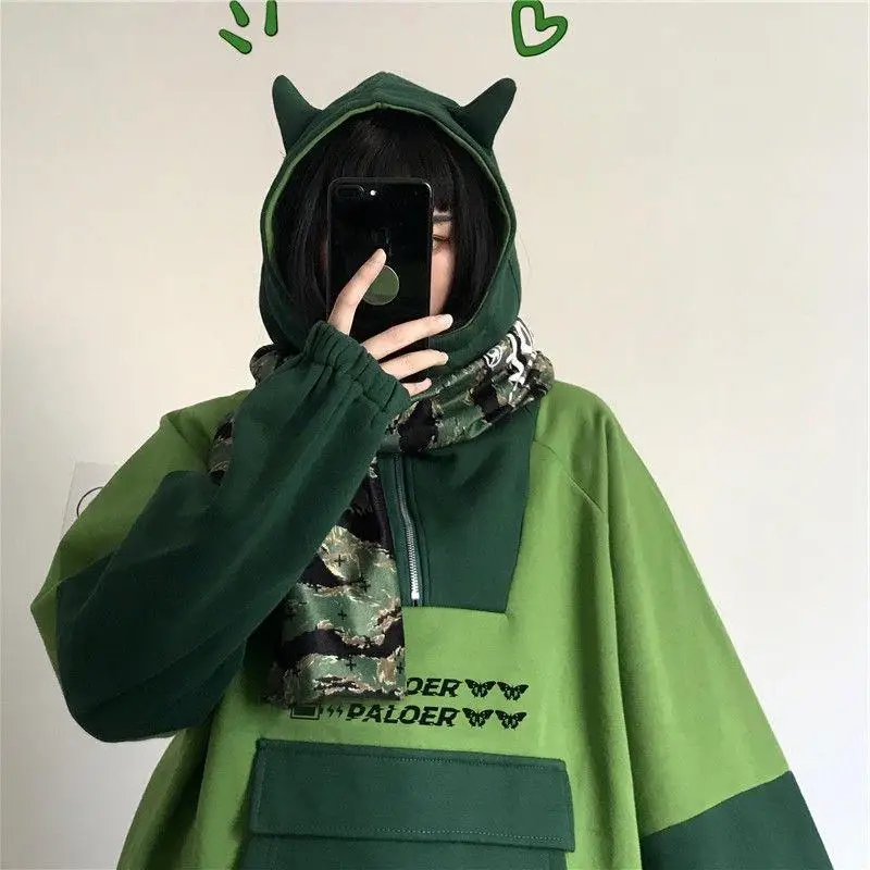 

Autumn and winter new cartoon ears spliced hoodie women's fashion Korean loose students with fleece and thick coat