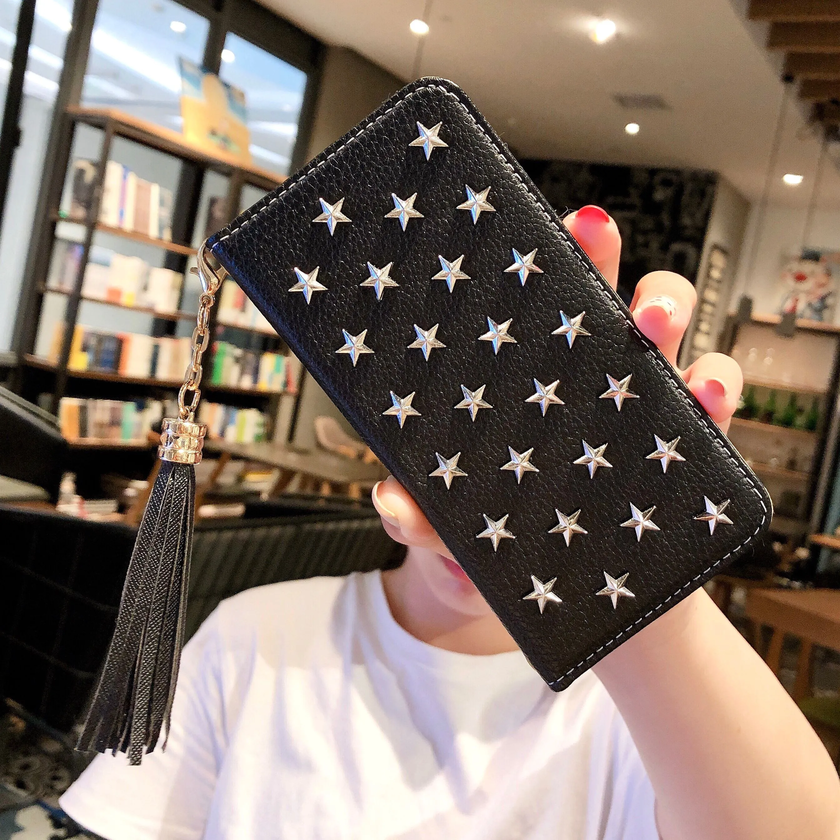Роскошный чехол-книжка с откидной крышкой для iPhone 11 Pro Xs MAX XR 8 7 6 6s Plus, зеркальный кожаный чехол-кошелек ручной работы с заклепками и звездами с кисточками