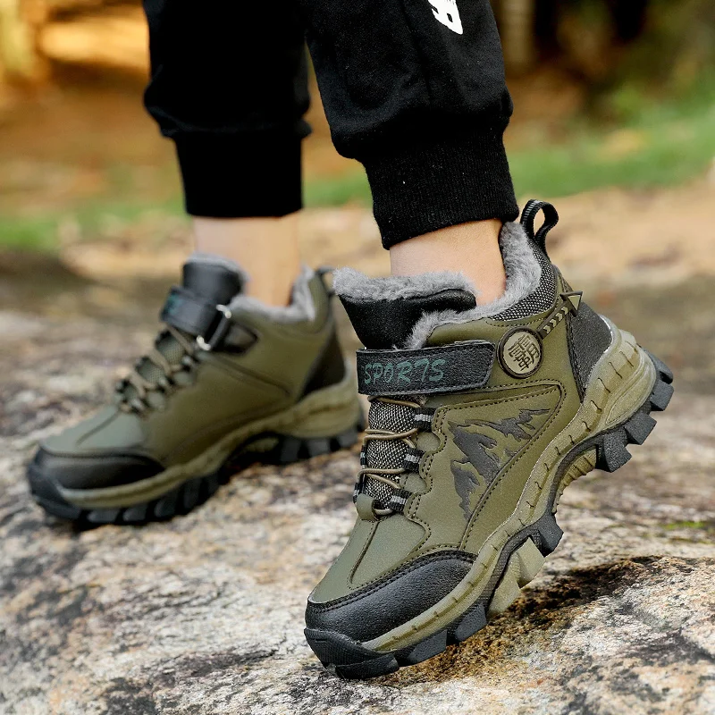 

Зимние кроссовки для мальчиков, детская спортивная обувь для девочек, для маленьких детей, теплая плюшевая прогулочная школьная обувь, улич...