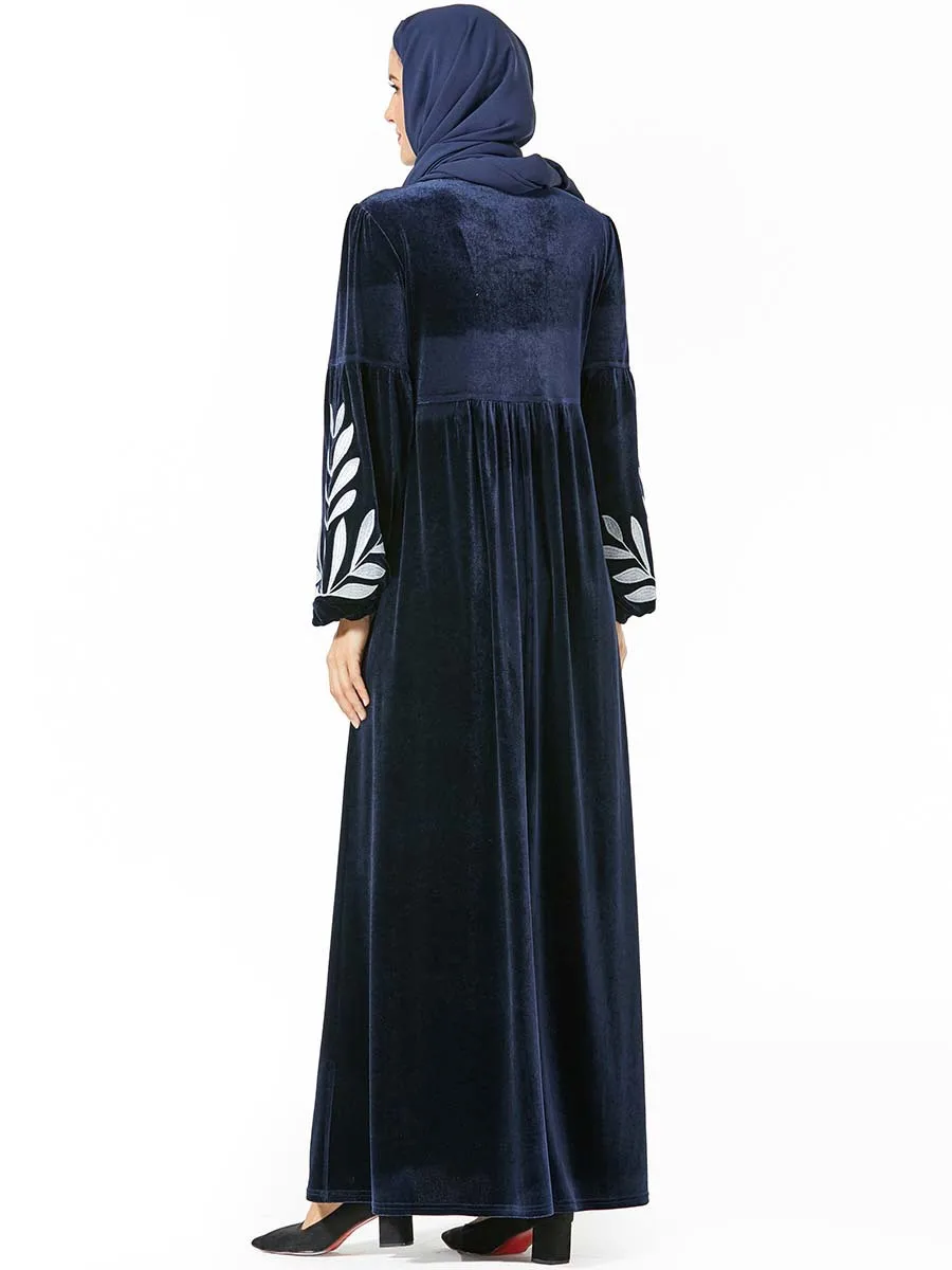 

Women Muslim Arabic Velvet Long Dress Floral Embroidery Abaya Large Size Female Party Dubai Maxi Kaftan Islamic Robe DR-226