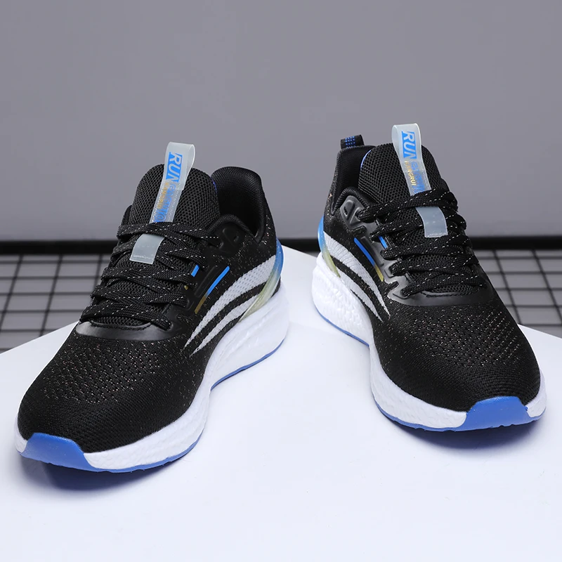 

Men's running are slip-resistant wear-resistant shock-resistantbreathable lightweight odor-resistant and casual sports