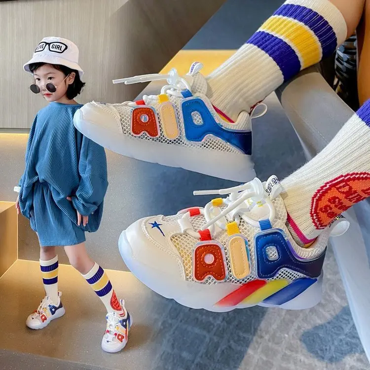 

Демисезонные детские кроссовки, детская обувь для девочек и студентов, сетчатые мягкие дышащие радужные спортивные Нескользящие летние кр...