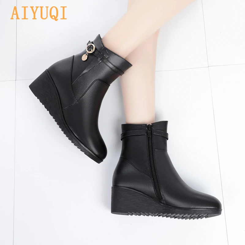 Зимние Повседневные женские сапоги из натуральной кожи на молнии сбоку