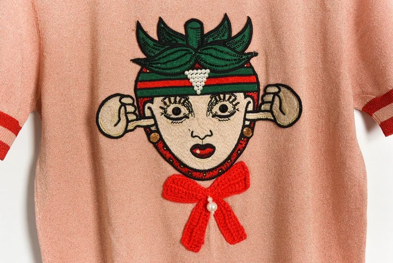 

2020 Summer Knitted tshirt Women Shinny Cartoon Applieques O-neck Short Sleeve t shirt Thin Summer Tops t shirt women DW980