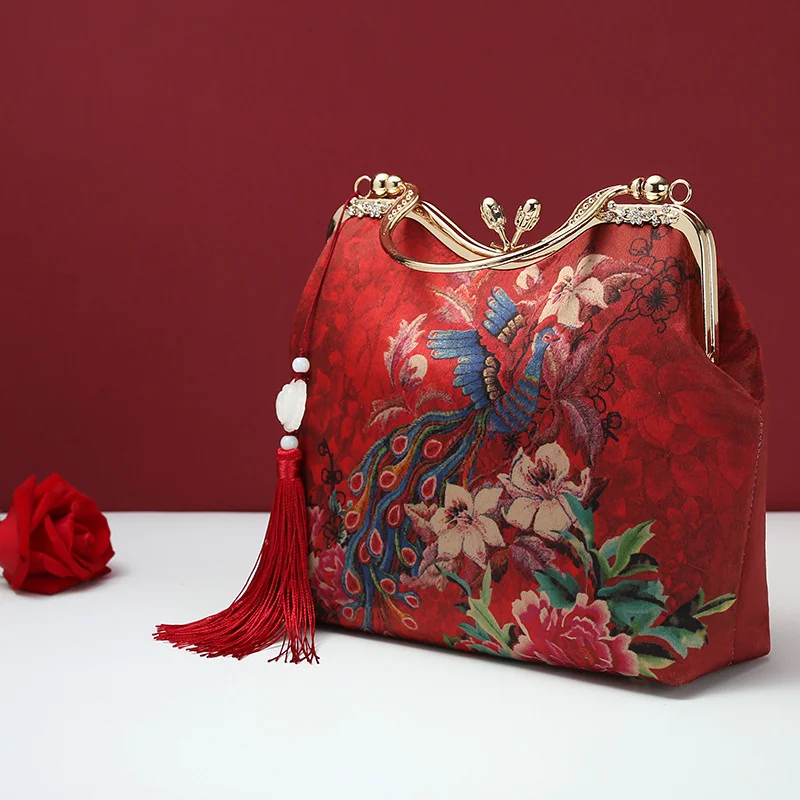 

Свадебная сумка для матери в китайском стиле, винно-красная сумка для невесты, мессенджер, шелковая вместительная ручная Сумочка для свадьб...
