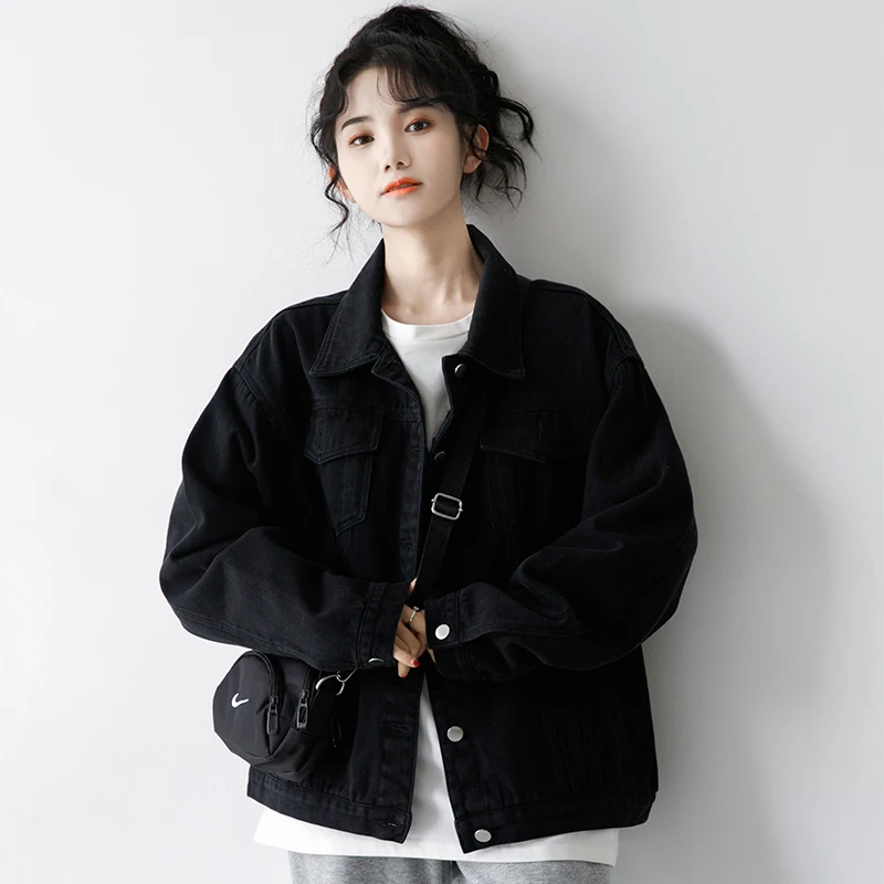 Женская джинсовая куртка черная Свободная в Корейском стиле Универсальная
