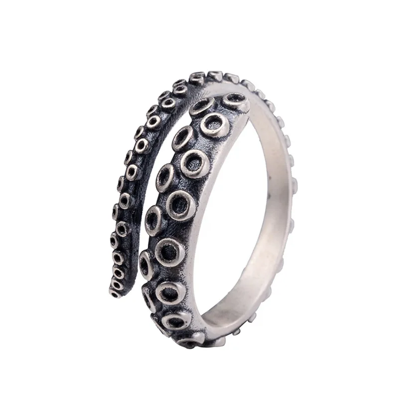 

European gold ring steel ring ring black and American men and ladies accessories titanium rose