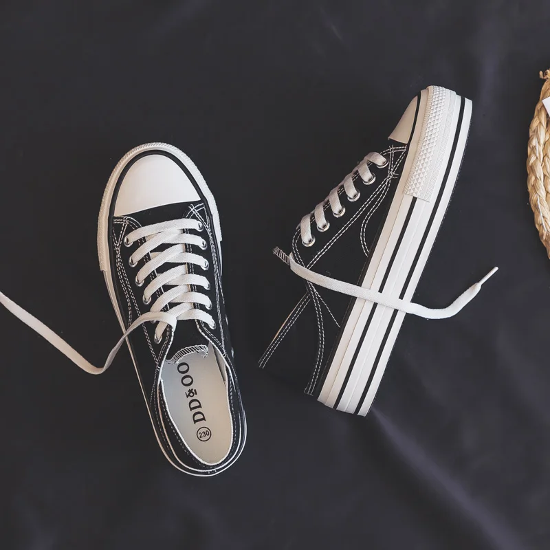 

Women's new spring and autumn cloth shoes in 2021