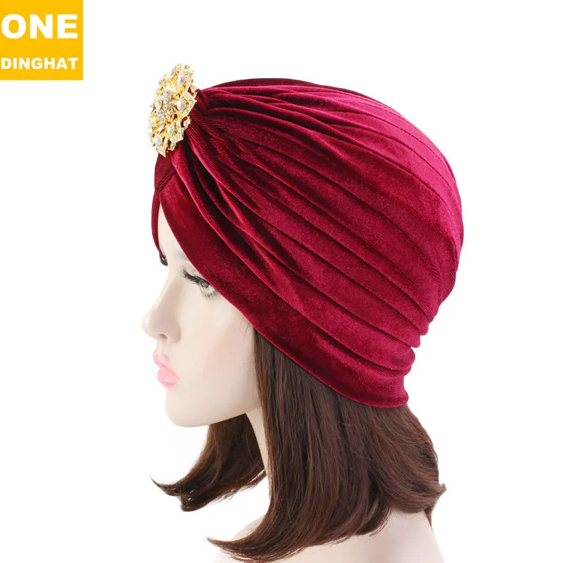 Скоростная продажа мягкая бархатная брошь из Южной Кореи в форме шапки Индии