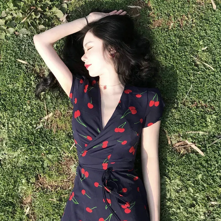 

Wonmen summer dress party dress Causual short sleeve V-neck vestidos sexy Sundress Beach Skirts Vacation Skirts