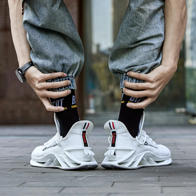 

Shoes men Sneakers Male off white Shoes Trainer running Shoes Speed Knit Original Luxury Sneakers Race Mens Women casual loafers