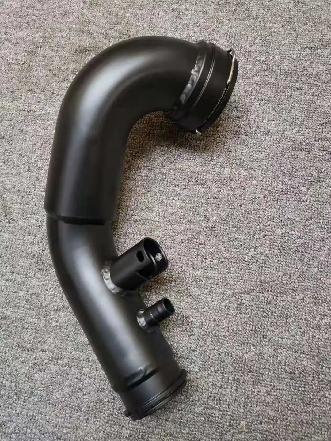 

Комплект алюминиевых воздухозаборников для BMW B46 B48 330e 550e 740e