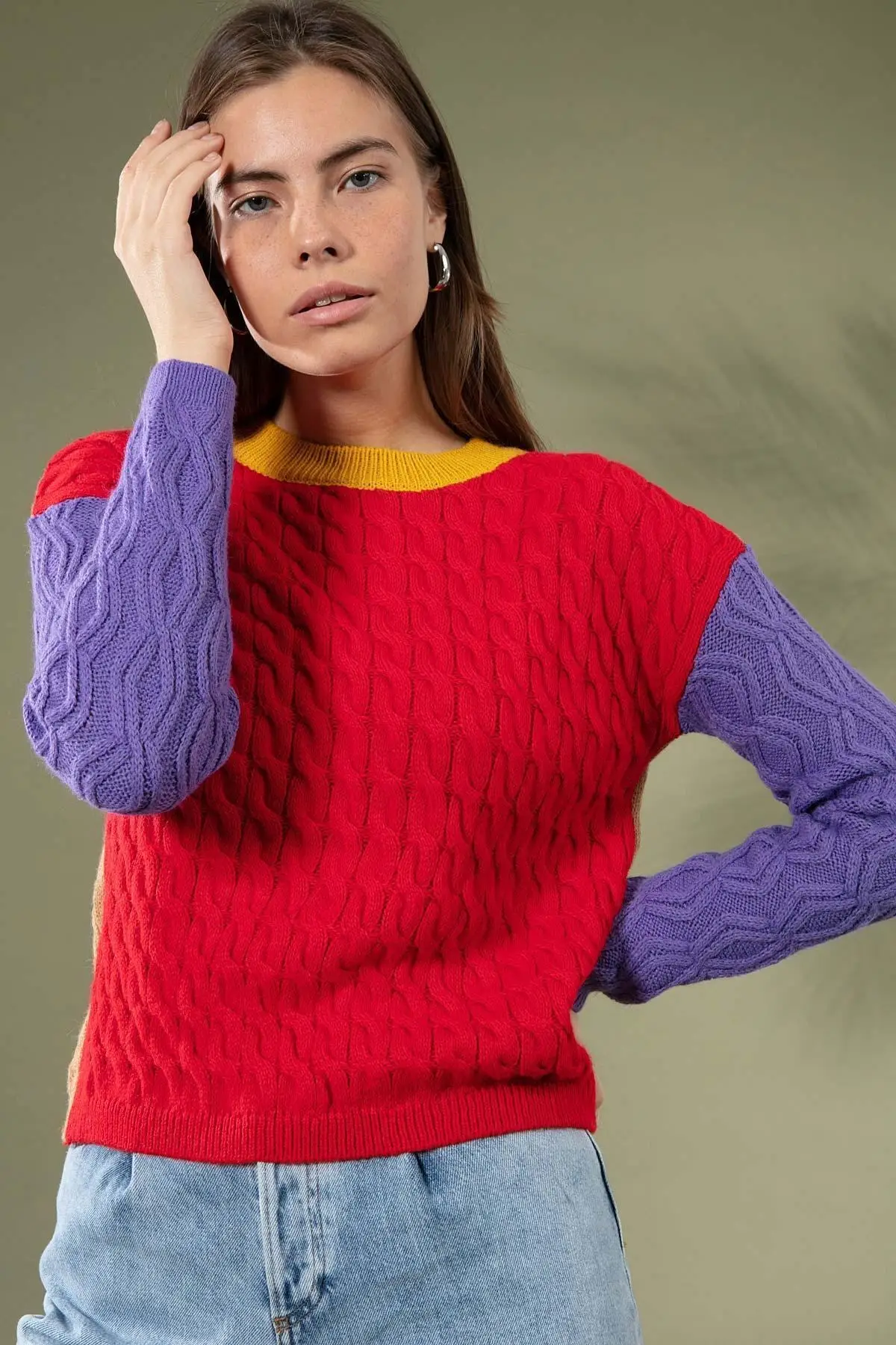 

Women's Neck Sweater Color Rear Forearm Comfortable Use Sport Stylish