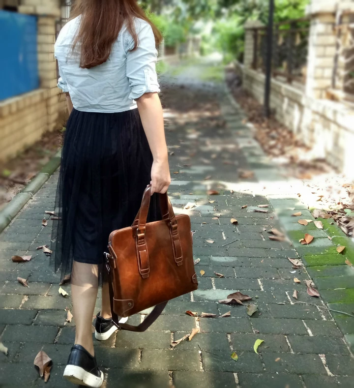 Vintage Fashion Women Handbags Casual Shoulder Messenger Bags Cool Unique Brand Design A4 Women Bag