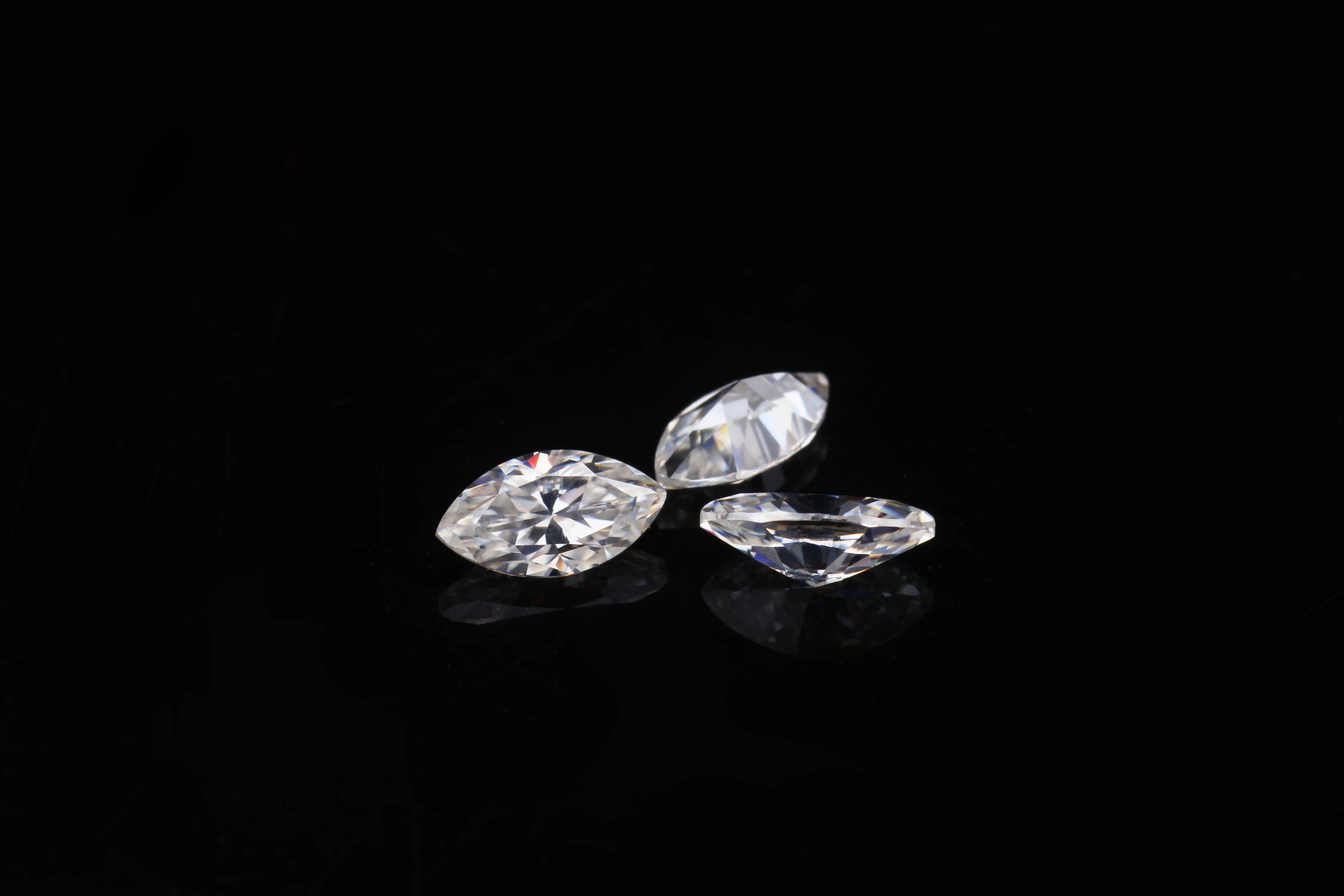 

Starsgem Pretty Marquise Moissanite Test Positive EF 0.3ct Excellent Moissanite Bead for Jewelry making