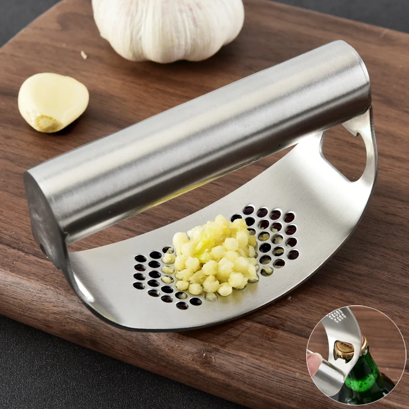 

Kitchen,Dining & Bar