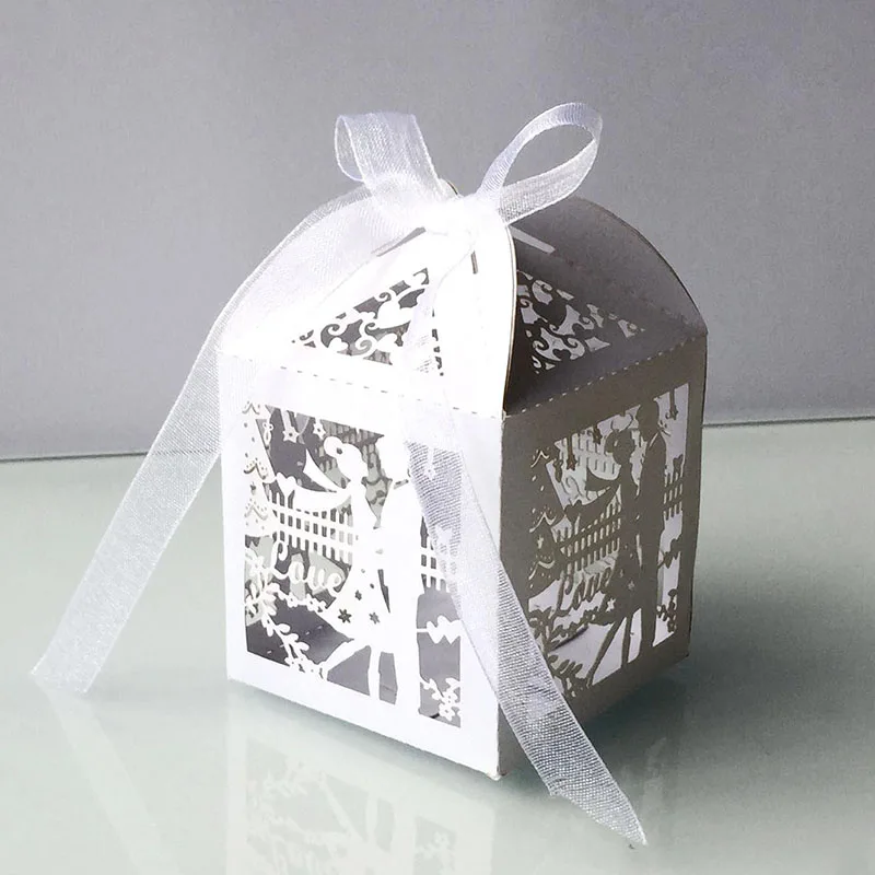 50 шт. коробки для конфет жениха и невесты с лазерной огранкой подарочные