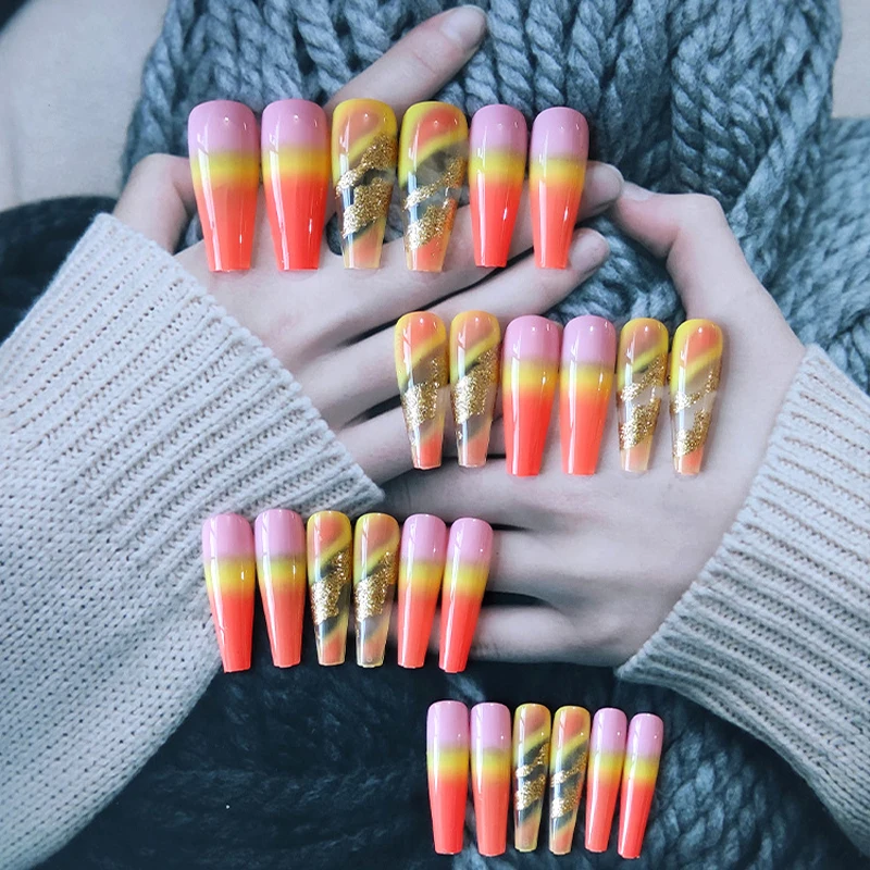 

24 Pcs French Ballet Coffin Fake Nails Flame Design Nail Powder Press On False Nail Tips Blue Manicure Decoration Nail Art QSJ01