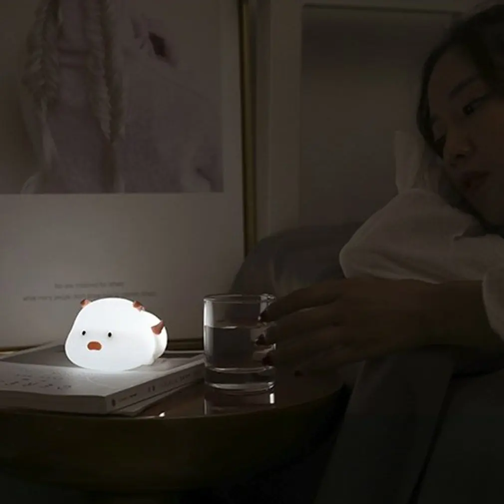 

Pig Shape Patted Silicone Night Light Lovely LED Rechargeable Lamp Christmas Gift for Baby Kids Room Multicolor Touch