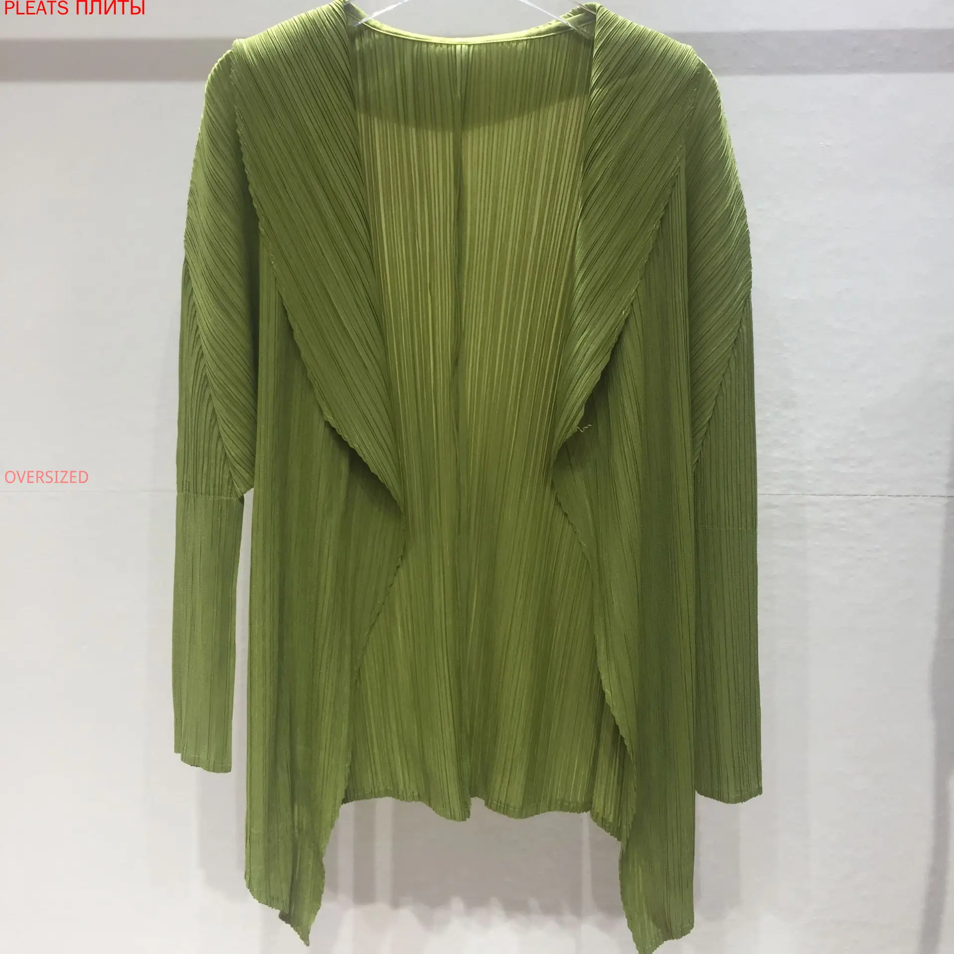 

Miyake Fold Autumn and Spring Fashion Slim Trench Coat Pleats Windbreaker Fashion