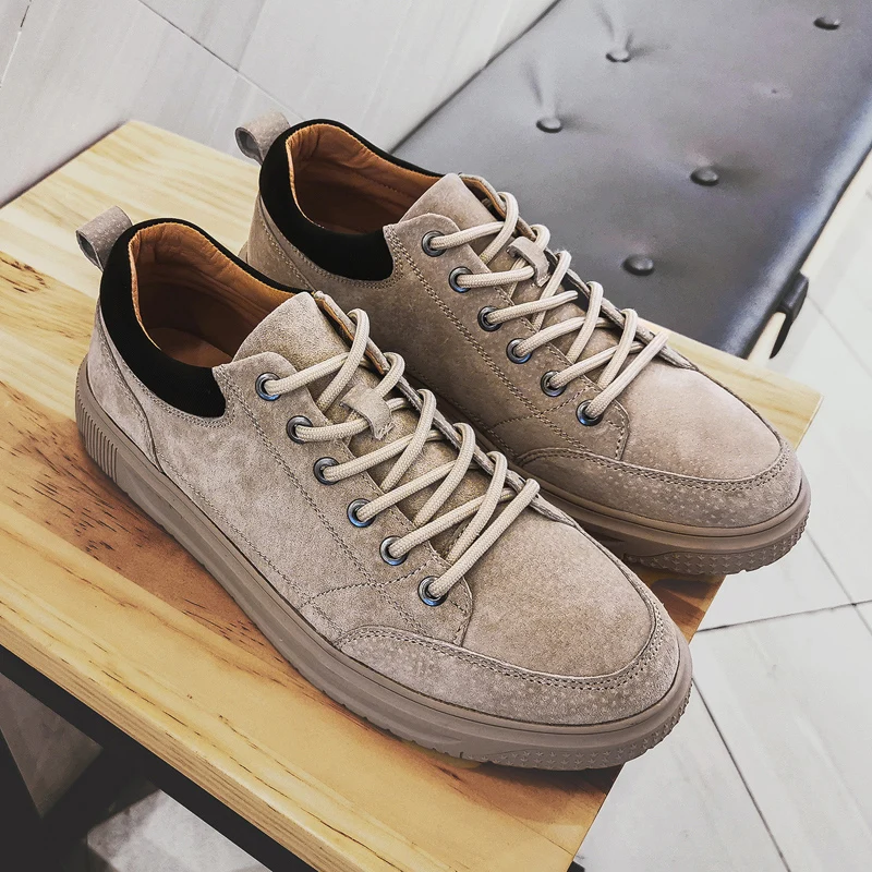 

New Popular Style Men Casual Shoes Lace Up Comfortable Shoes Men Soft Lightweight Outsole Leather Flats Men's tide shoes *537